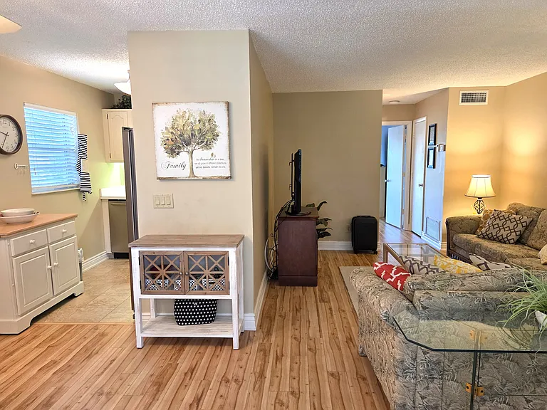 26 Vista Gardens Trl #203 — Photo 7