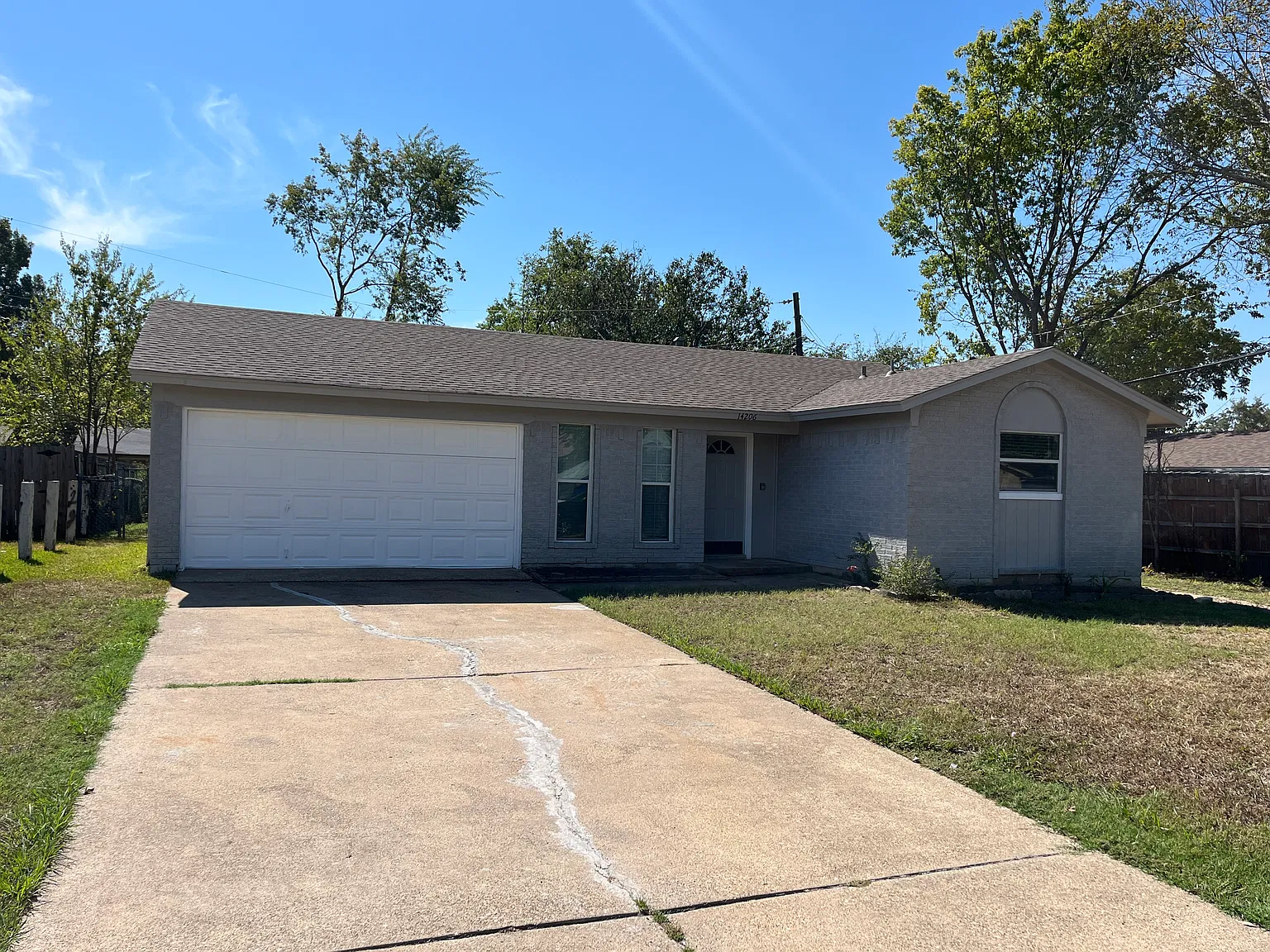 3 bed, 1.5 bath, 1118 sqft, $1,700 — Photo 1