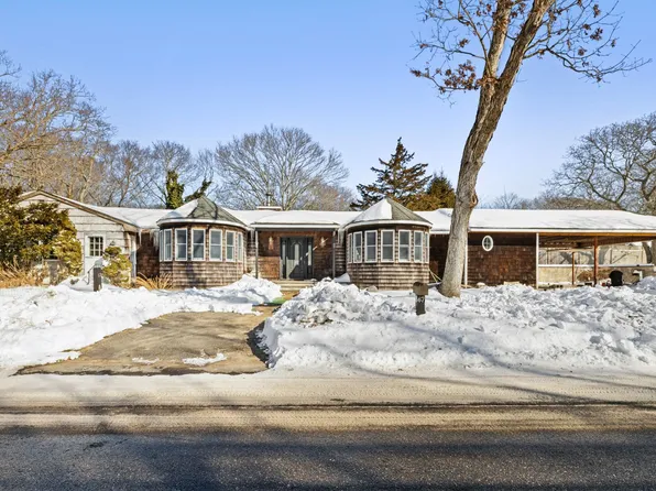 67 Church Ln, East Hampton, NY 11937