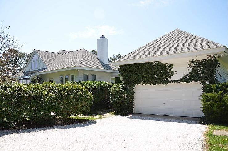 Two car garage