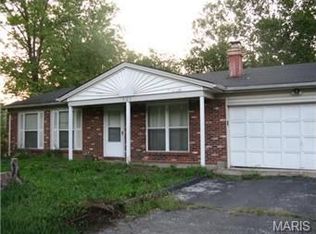 101 Hill Dr, Fenton, MO 63026