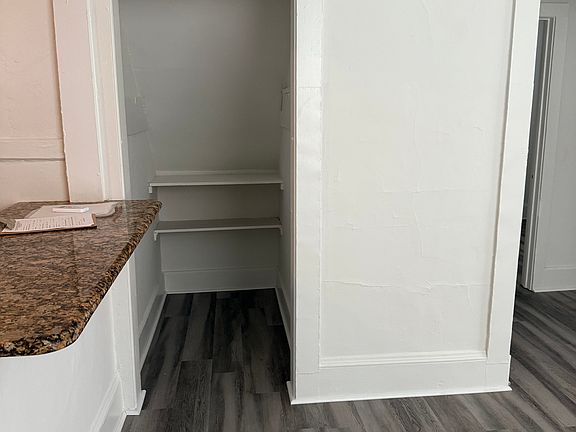 4th image of 19 S Hollywood Ave APT 1