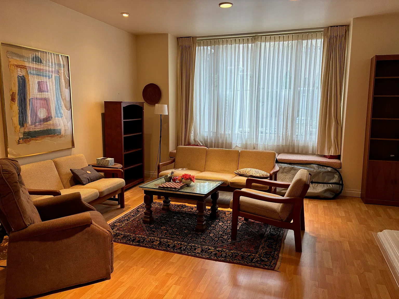 1 bed, 846 sqft, $2,700 — Photo 2
