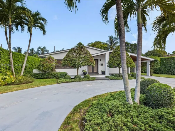 5830 SW 45th Ter, Miami, FL 33155