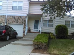 299 Ventnor Ct, Piscataway, NJ