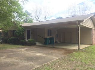 217 S Omaha Ave, Russellville, AR 72801
