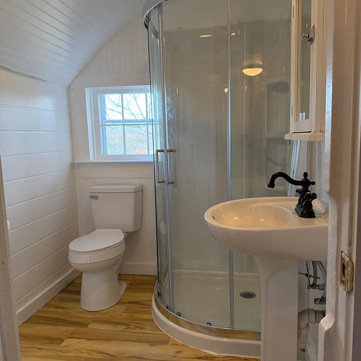 4 bed, 1431 sqft, $2,000 — Photo 3