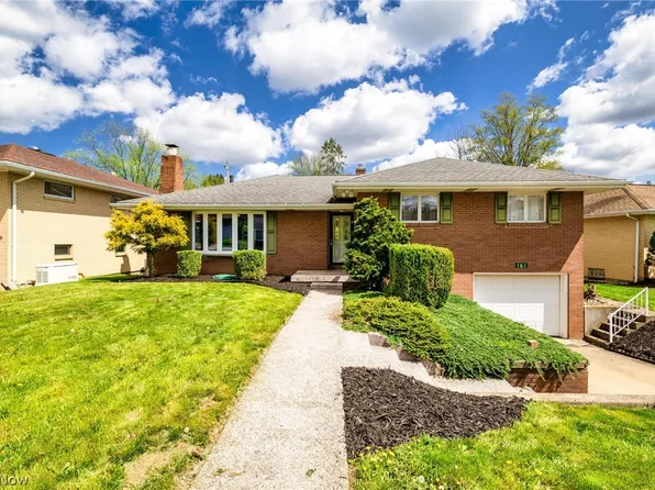 161 Stardust Dr, Wintersville, OH 43953