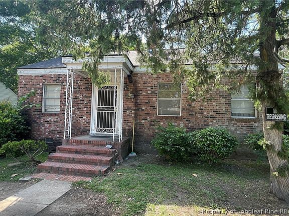 2nd image of 1203 Hillsboro St