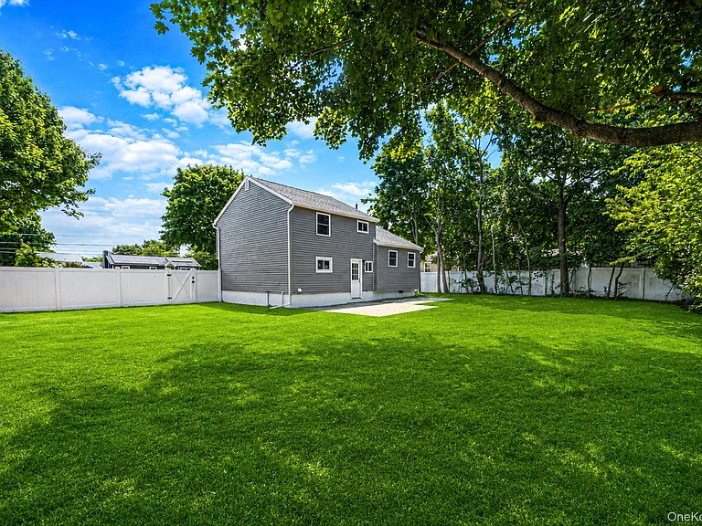 610 Americus Ave — Photo 36