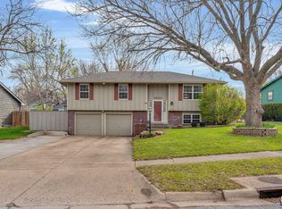 3424 SW Atwood Ave, Topeka, KS 66614