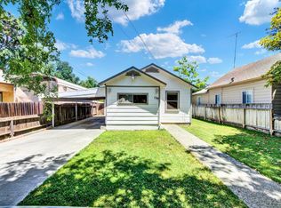 139 1st St, Woodland, CA 95695