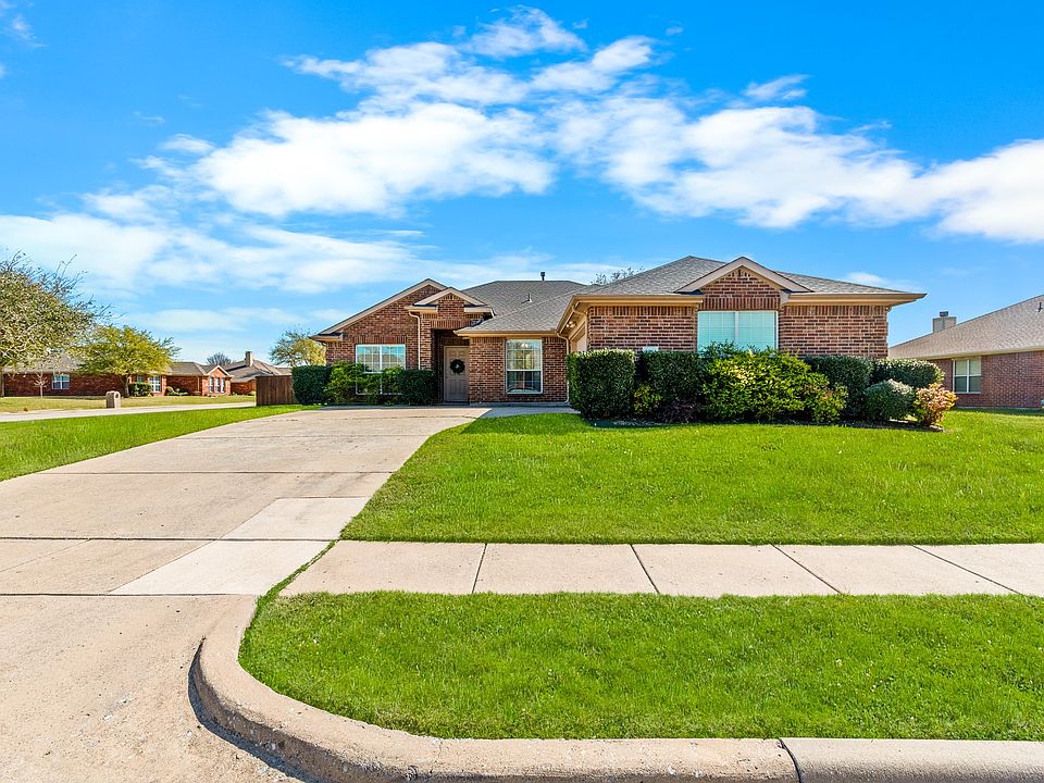 1st image of 2861 Avery Dr