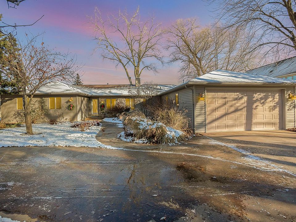 267 Donahue Beach Dr, Bay City, MI 48706 Zillow