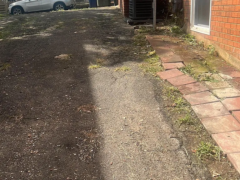 Clay St NE — Photo 15