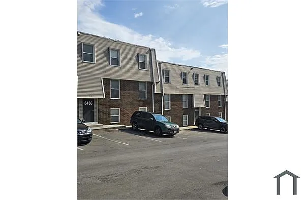 Building Photo - 6440 Paseo St
