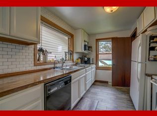 2804 Warner Ln, Madison, WI 53713