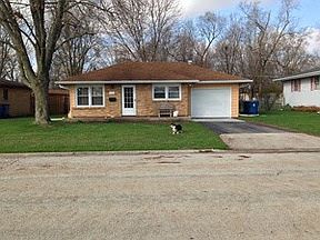 1st image of 533 Ivy Ln