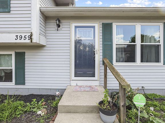 5th image of 3959 Grand Bend Dr