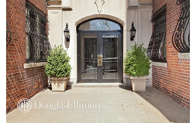 Sold by Douglas Elliman | media 15