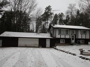 2045 Mueller Dr, Eagle River, WI 54521