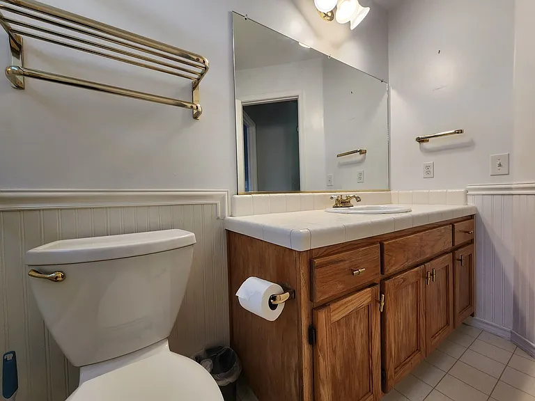 9609 Lord Dr — Photo 14