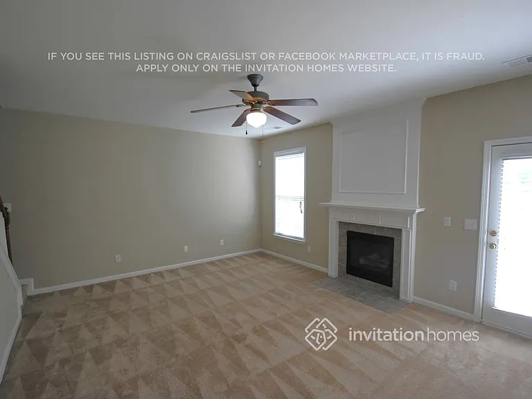 4402 Walforde Blvd — Photo 2