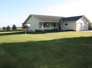 287 10th Ave SE, Cresco, IA 52136