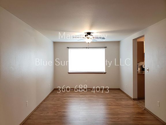 5th image of 928 Gina Ct SE