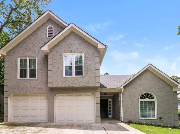 739 Glenspring Dr, Lawrenceville, GA 30043