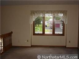5th image of 16254 Eveleth St NE