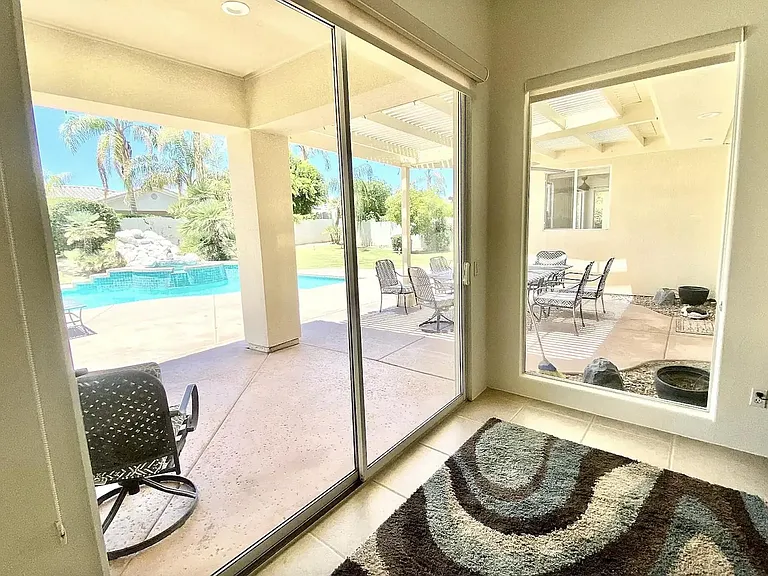 5 Victoria Falls Dr — Photo 24