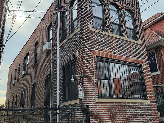 2nd image of 746 E 219th St