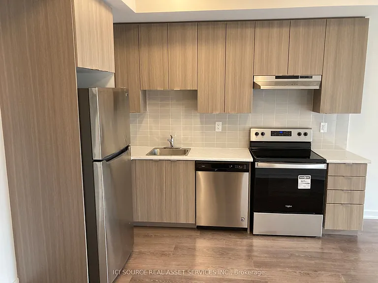 20 Orchid Place Dr #209 — Photo 5