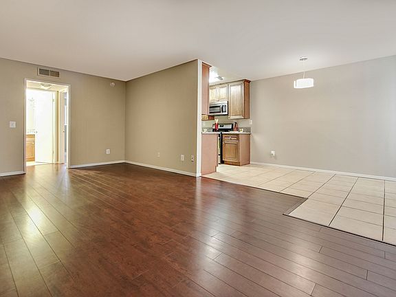 4th image of 18541 Vincennes St APT 206