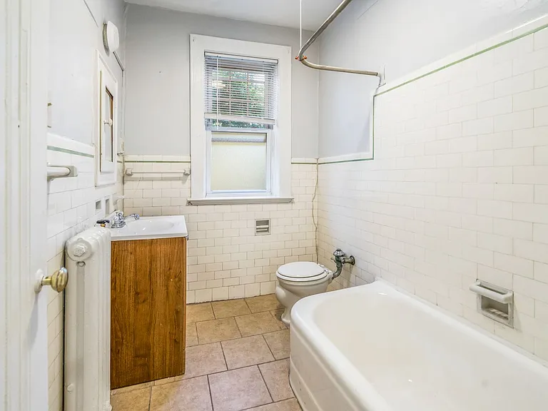 226-234 Ellsworth Avenue — Photo 7
