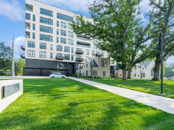 3750 Grand Ave #501, Des Moines, IA 50312