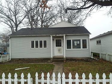 1st image of 1524 E 6th St