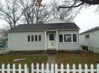 1524 E 6th St, Hobart, IN 46342