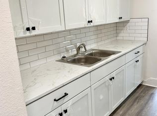 1916 4th Ave E #6, Hibbing, MN 55746