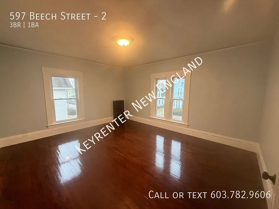 Building Photo - 597 Beech St #2