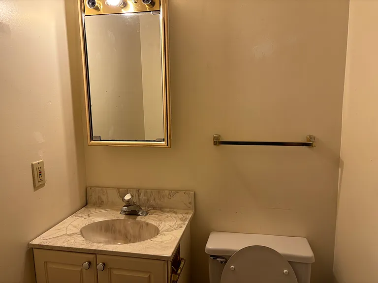3477 Mahoney Dr — Photo 1