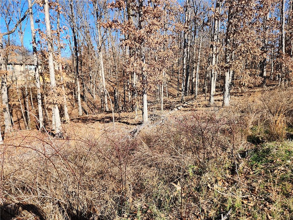 2nd image of Kent Dr #2
