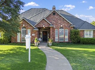 1402 7th St, Shallowater, TX 79363