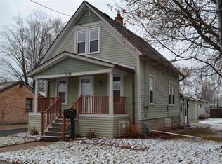 1036 W 5th Ave, Oshkosh, WI 54902