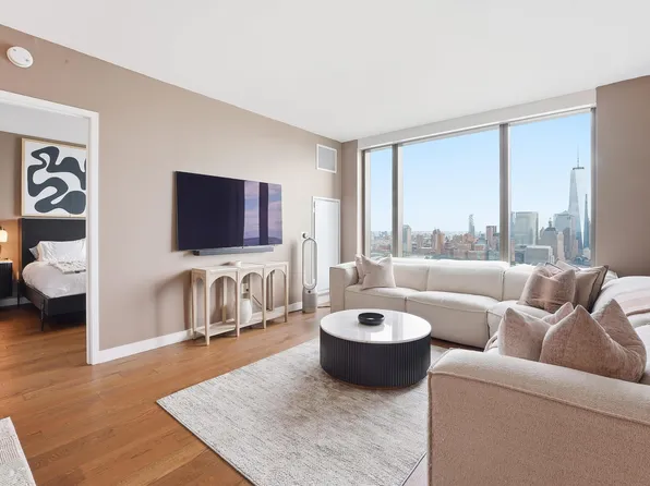 99 Hudson Street image 8 of 41