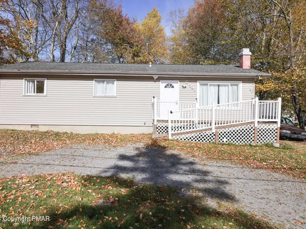 7658 Rainbow Dr, Tobyhanna, PA 18466