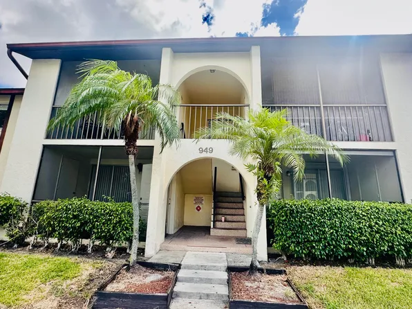 4759 Sable Pine Circle Circle #A1, West Palm Beach, FL 33417