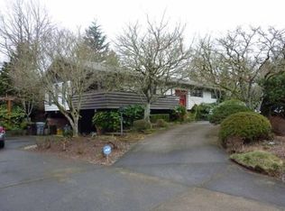 1155 N Birch St, Canby, OR 97013