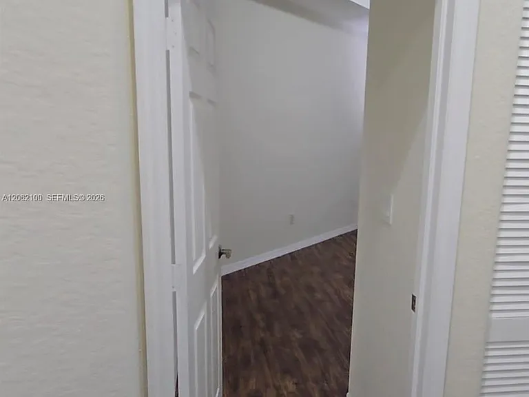 4917 SW 141st Ave #4 — Photo 31